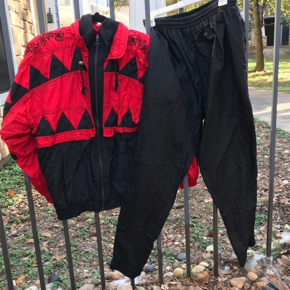Vintage 80s Track Suit  EUC!! - Picture 2 of 7